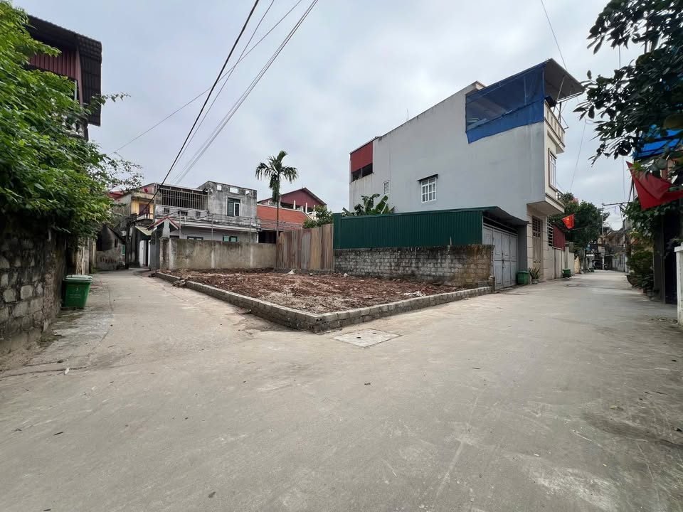 Đất nền lô góc Bình Vọng, Thường Tín 100m² giá 10.4 tỷ - Mặt tiền 7m, ô tô vào tận nơi!