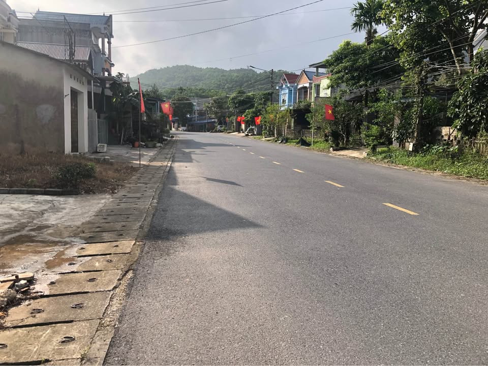 Bán nhà mặt đường Tỉnh Lộ 261, Phường Phúc Thuận, 120m² chỉ 2 tỷ - Sổ hồng chính chủ!