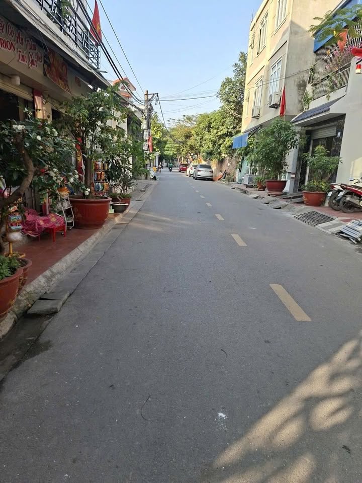 Lô đất mặt đường Vĩnh Cát, Vĩnh Niệm 93.5m² giá 5.58 tỷ - Cơ hội đầu tư tuyệt vời!