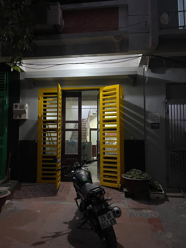 Cho thuê nhà 5 tầng tại Phùng Khoang, Nam Từ Liêm, diện tích 70m² - Không gian sống lý tưởng!