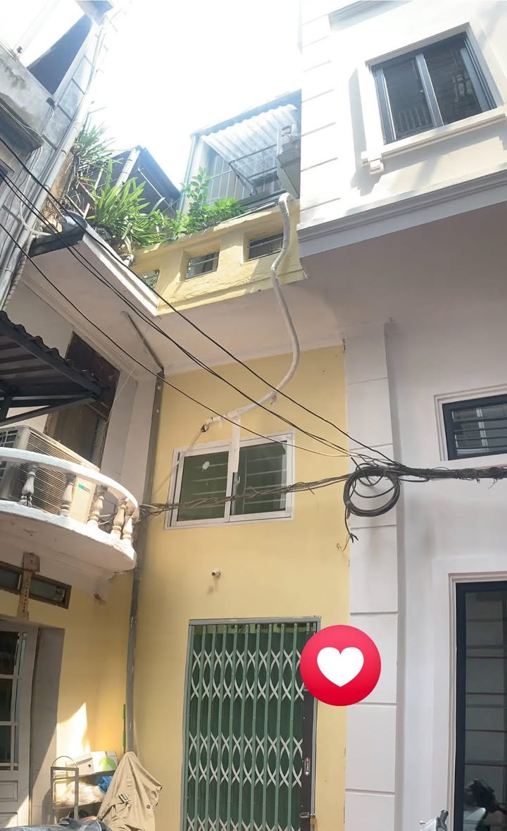 Nhà cho thuê tại Ngõ 29 Cửa Bắc, Hà Nội - 5 triệu/tháng - Sạch sẽ, thuận tiện sống lâu dài!