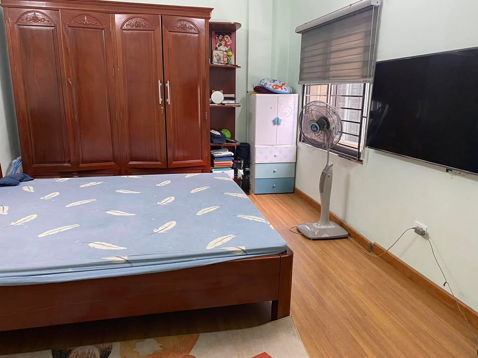 Nhà cho thuê tại 159 Phùng Khoang, Quận Nam Từ Liêm - 45m², 5 tầng, ô tô cách 50m