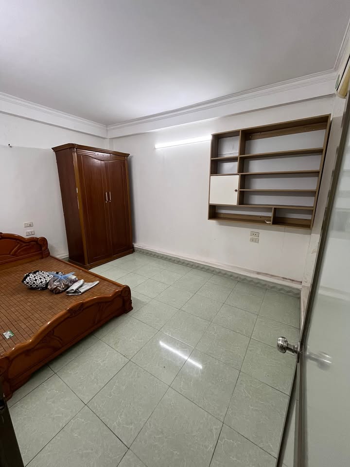 Nhà cho thuê nguyên căn tại Phường Trương Định, Quận Hai Bà Trưng 30m² - Thích hợp cho gia đình và nhóm!