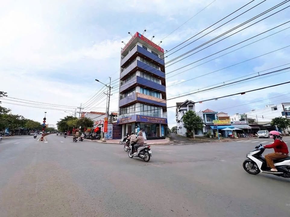 Đất nền hẻm xe tải thông tại Khổng Tử, 117m² chỉ 2.5 tỷ - Cơ hội đầu tư tuyệt vời!