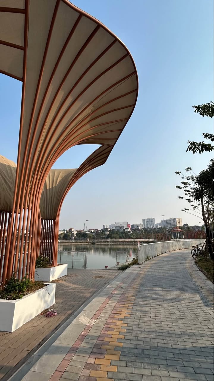 Đất nền TĐC Ngọc Thụy 90m² giá thỏa thuận - Vị trí đắc địa gần công viên