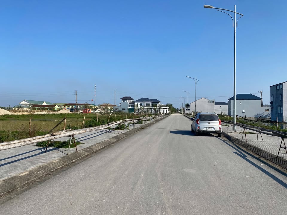 Đất QH Thạch Hưng 168m² giá 4 tỷ - Vị trí đắc địa gần dự án FPT!