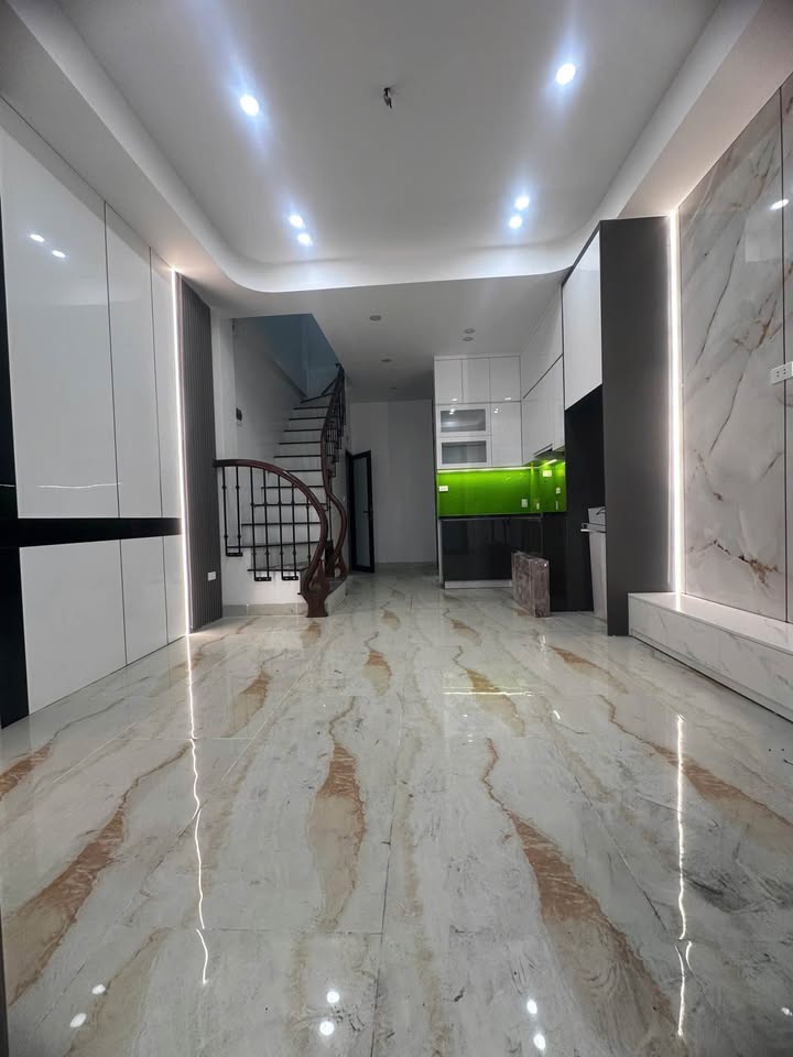 Nhà bán tại ĐH Thành Đô, Bắc Từ Liêm, 35m² - Full nội thất, chỉ 6.x tỷ!