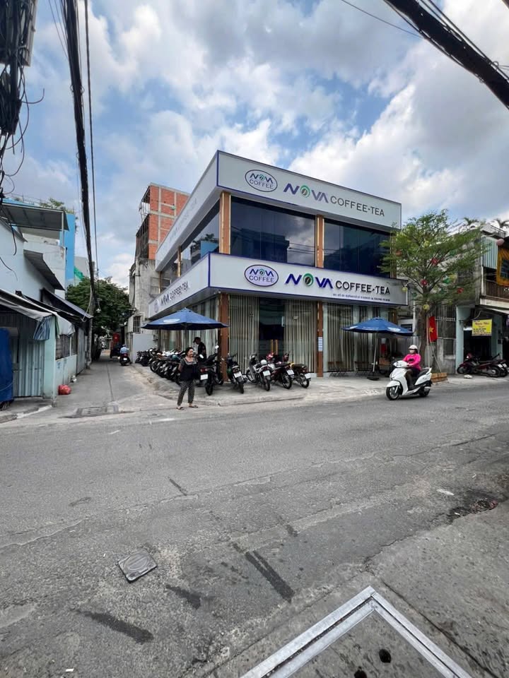 Bán nhà mặt tiền đường 27, Tân Phú 165m² giá 20.5 tỷ - Đầu tư sinh lời ổn định!