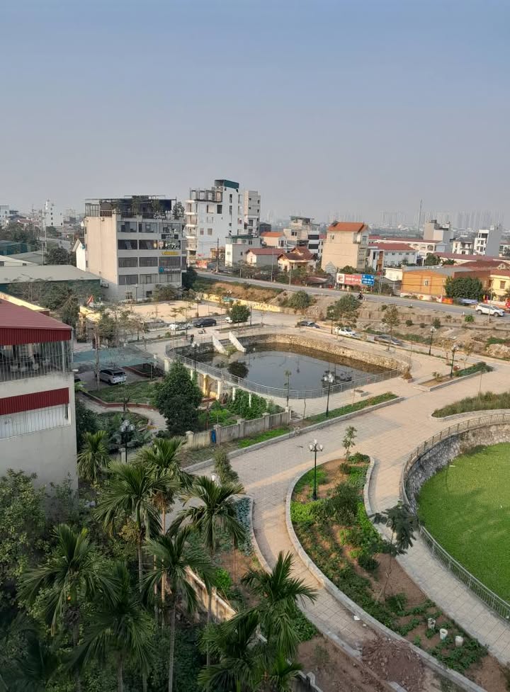 Nhà đẹp Đồng Nhân, 175m² giá thỏa thuận - Ô tô đỗ cửa, dân sinh tốt!