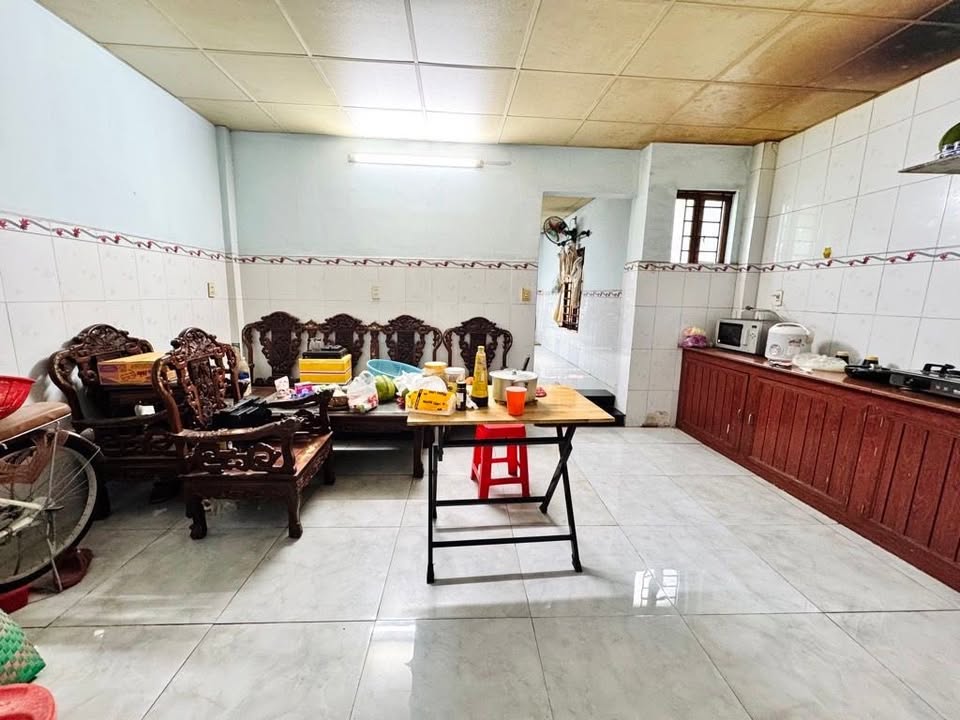 Nhà mặt tiền Nguyễn Xí Bình Thạnh 75m² giá 9 tỷ - Cơ hội đầu tư không thể bỏ lỡ!