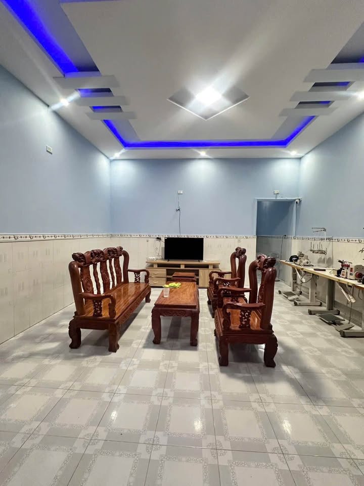 Nhà riêng Trảng Dài, Biên Hòa 92.5m² giá 1.199 tỷ - Tặng full nội thất sang trọng!