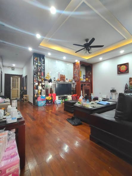 Căn hộ Chung Cư Vườn Xuân, Nguyễn Chí Thanh 127m² - Tầng cao view đẹp, thiết kế 4 ngủ!