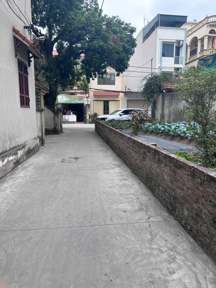 Đất nền Xã Hồng Vân 80m² giá 4 tỷ - Ô tô vào tận nơi!