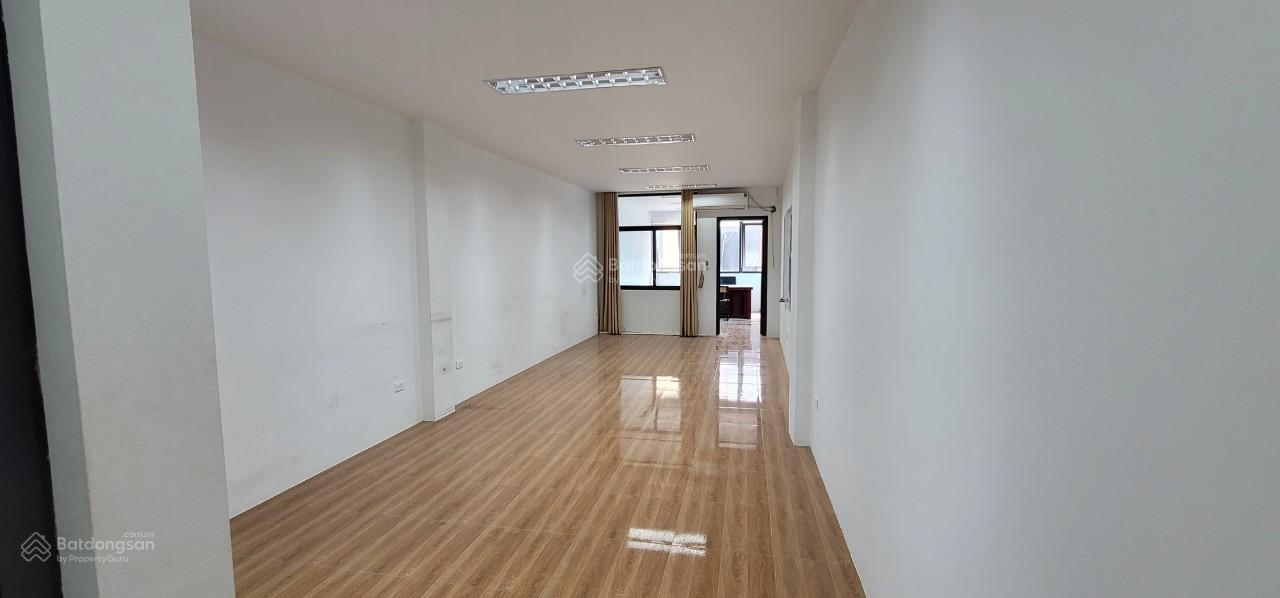 Cho thuê sàn văn phòng Trường Chinh 70m² giá 10 triệu - Phù hợp cho công ty nhỏ!