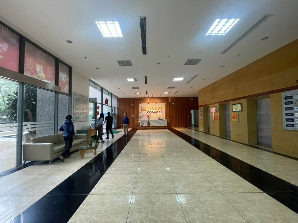 Cho thuê văn phòng tại Comatce Tower, Thanh Xuân, Hà Nội 100m² - Vị trí đắc địa, tiện nghi đầy đủ!