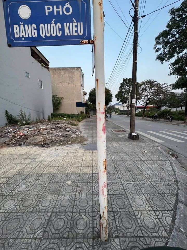 Đất nền lô góc 2 mặt tiền tại khu đô thị Hud Châu Sơn 83m² - Giá mềm chỉ 3.3 tỷ!