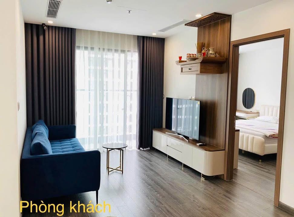 Căn hộ 2PN 73.4m² tại R1.05, Quận Long Biên - Giá chỉ 6.1 tỷ, Full nội thất!