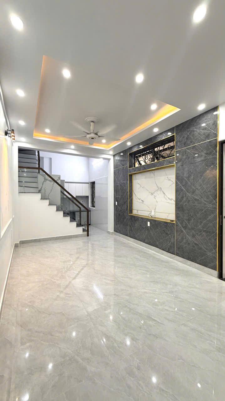 Nhà riêng ngõ Hồ Sen, Hải Phòng 40m² giá 2.79 tỷ - Sẵn sàng vào ở ngay!