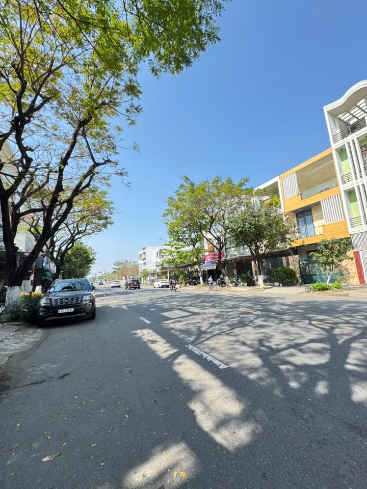 Bán đất góc 2 mặt tiền Trần Nhân Tông, Sơn Trà 111.6m² - Đầu tư sinh lời ngay!