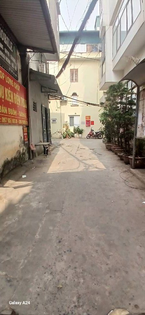 Nhà cấp 4 Phố Viên, Bắc Từ Liêm 25m² chỉ 1 tỷ - Cơ hội đầu tư tuyệt vời!