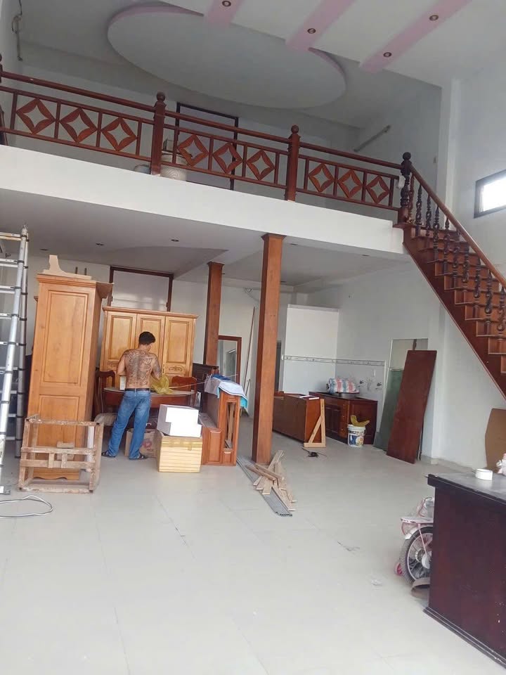 Cho thuê nhà mặt tiền Lê Văn Khương, Quận 12, 96m² - Giá chỉ 15 triệu/tháng!