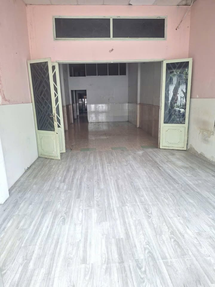 Cho thuê nhà mặt tiền Đông Thạnh 120m² giá 6 triệu - Thích hợp làm nail, spa!