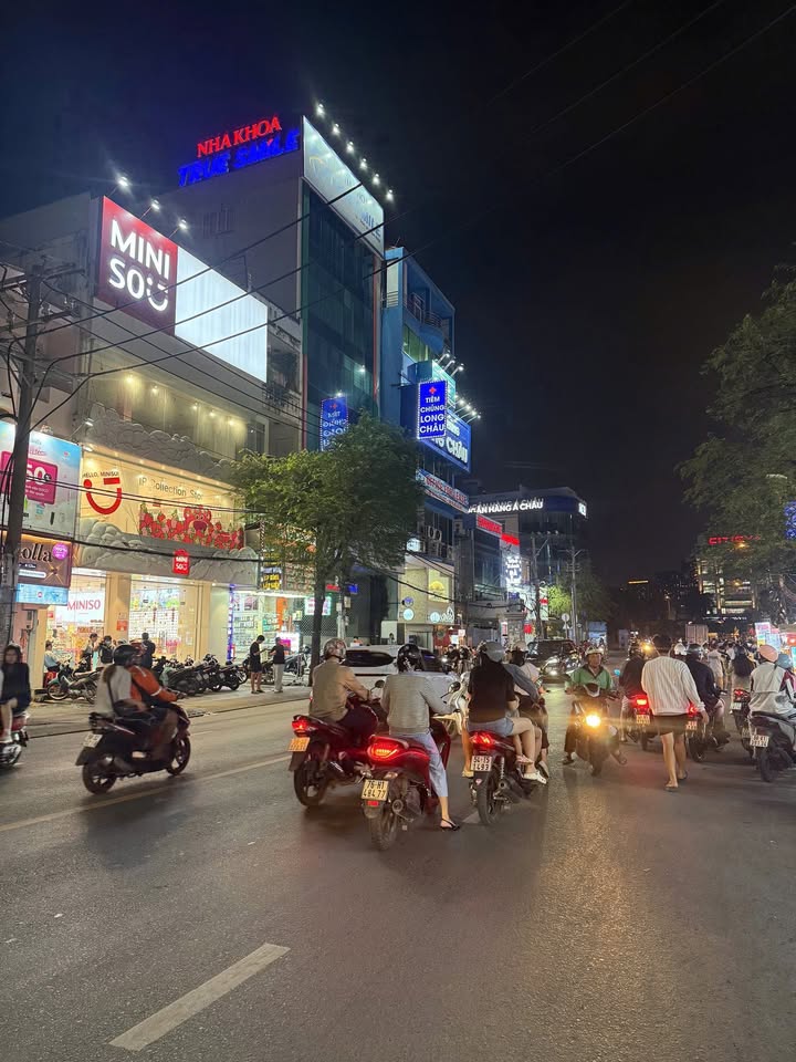 Cho thuê mặt bằng kinh doanh Nguyễn Gia Trí 80m² - Giá thỏa thuận, phù hợp mọi loại hình