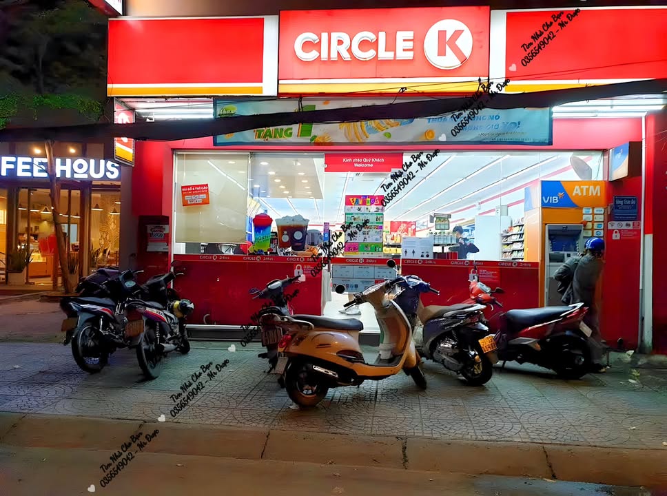 Cho thuê FrontHouse Phan Văn Trị 140m² - Mặt tiền đắc địa gần Đại học Văn Lang