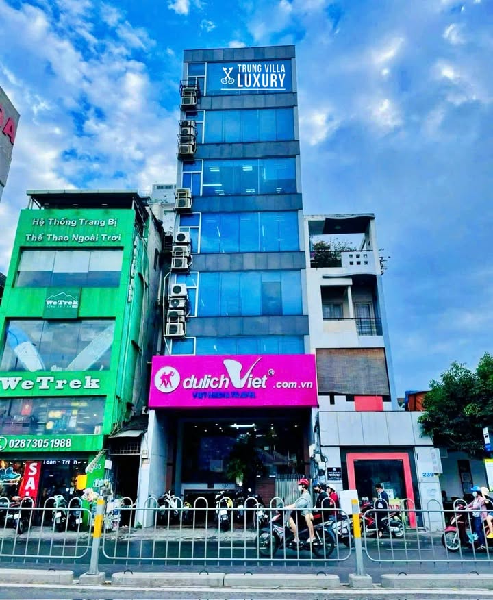 Tòa nhà văn phòng mặt tiền Hoàng Văn Thụ, Phú Nhuận 80m² giá 100 triệu - Đầu tư sinh lời ngay!