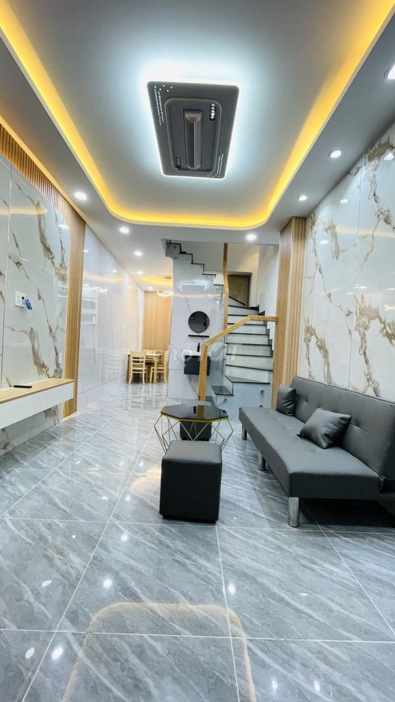 Nhà đẹp 30m² tại Tân Phú chỉ 4.1 tỷ - Sẵn sàng vào ở!