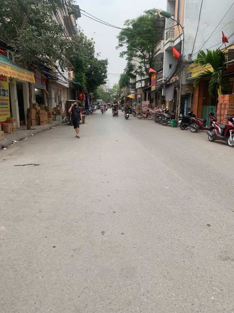 Bán đất La Phù Hoài Đức 90m² giá 7.5 tỷ - Đường thông ô tô đỗ gần, nhà tặng ngay!