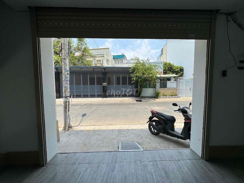 Mặt bằng cho thuê kinh doanh Quận Gò Vấp 30m² giá 8.9 triệu - Đường đông đúc, tiện ích xung quanh