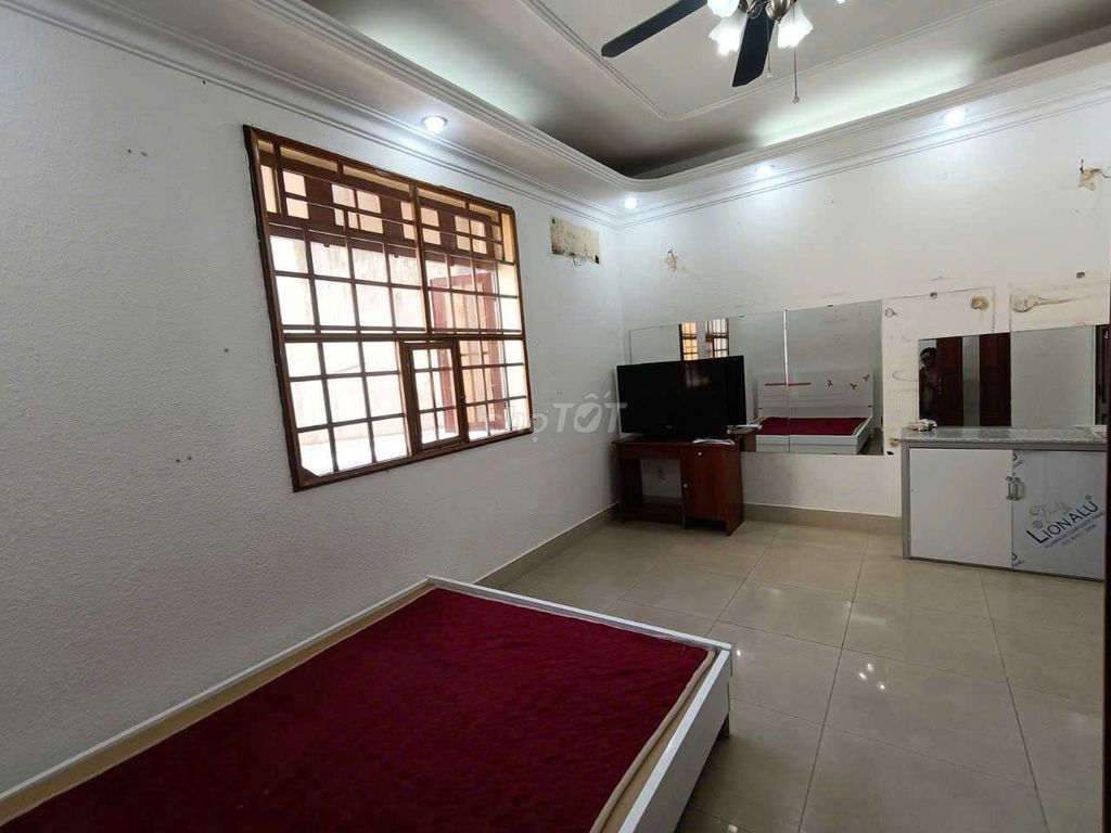 PHÒNG CHO THUÊ TẠI THỦ ĐỨC 25m² - Giá chỉ 3,7 triệu, đầy đủ nội thất!