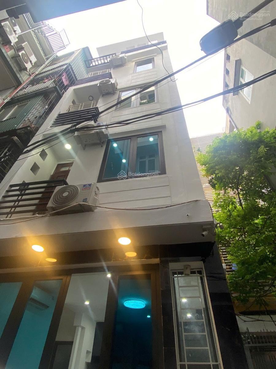 Nhà 5 tầng Yên Hòa, Cầu Giấy 30m² giá 7.7 tỷ - Sẵn sàng vào ở ngay!