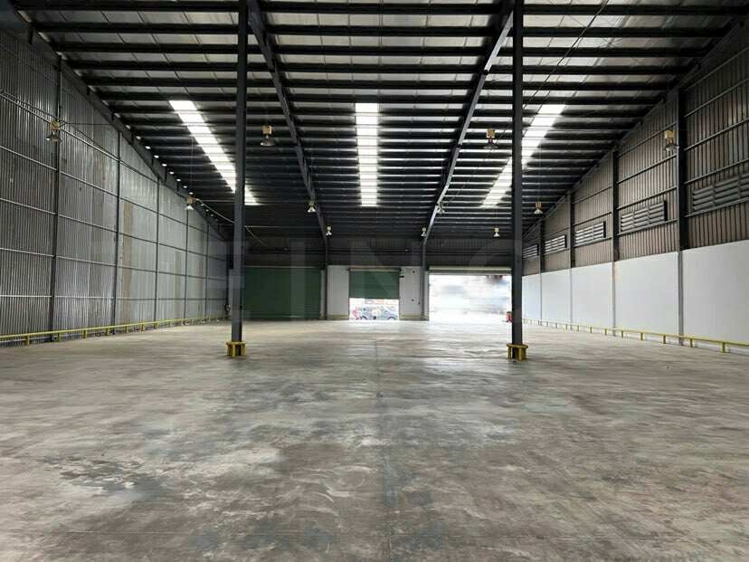 Kho cho thuê tại KCN Tân Phú Thạnh 1.500m² giá 73 triệu - Đầy đủ tiện nghi!