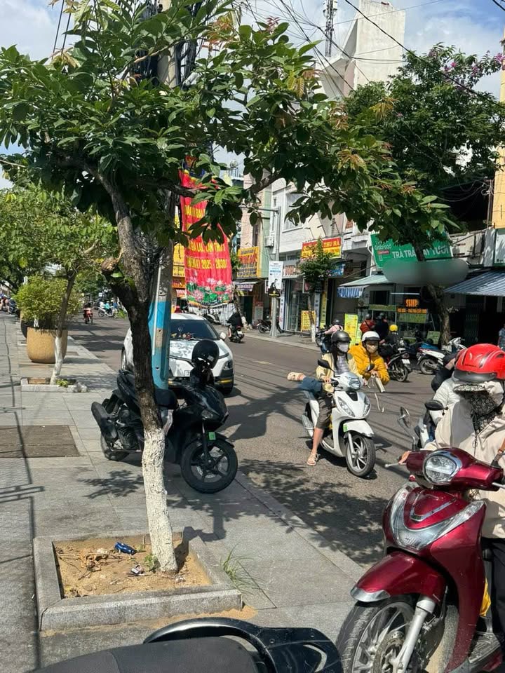 Nhà mặt tiền Trần Cao Vân, 36m² giá 4.5 tỷ - Kinh doanh sầm uất!