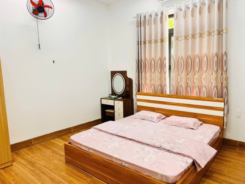 Nhà cho thuê 3 phòng ngủ tại Meyhomes Capital Phú Quốc - Giá 10 triệu/tháng, không gian sống lý tưởng!