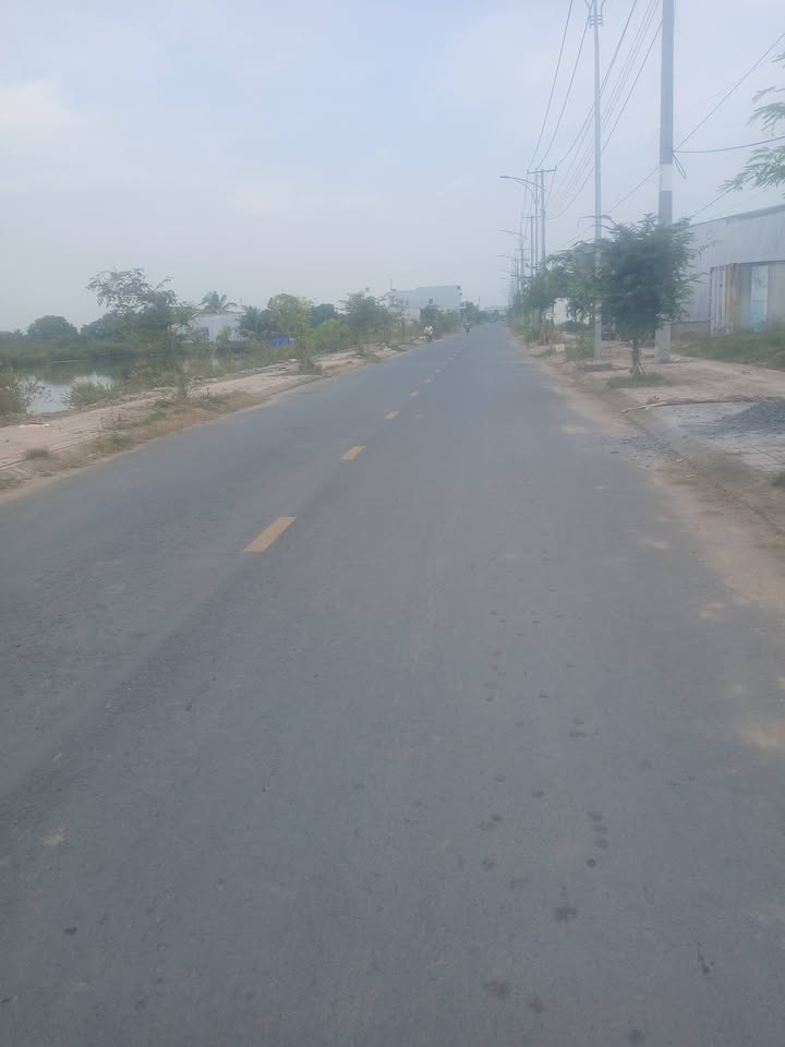 Đất Bạc Liêu 1116m² giá 3.42 tỷ - Sổ đỏ chính chủ, hướng Tây Nam!