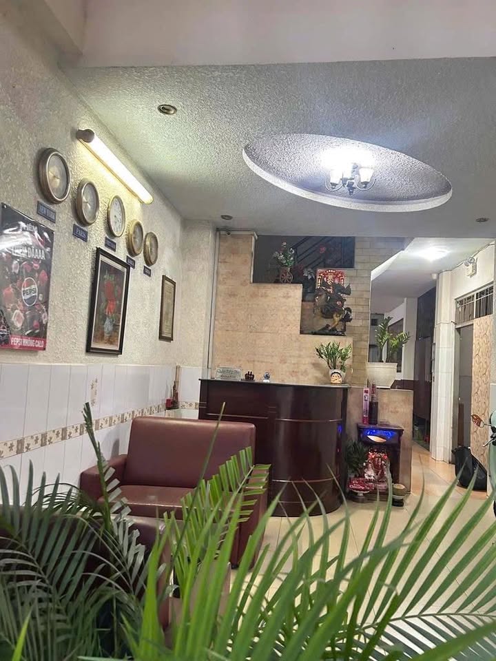 Nhà nguyên căn cho thuê Nguyễn Cửu Đàm, Tân Phú 100m² - Phù hợp làm CHDV, văn phòng, spa!