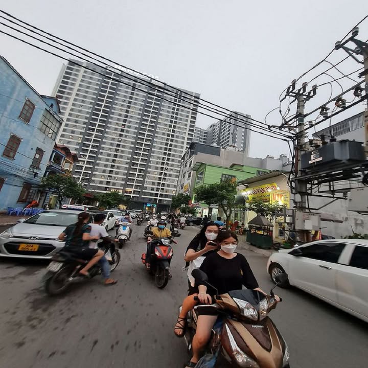 Shophouse Thành Trung, Trâu Quỳ 90m² - Đầu tư lý tưởng cho kinh doanh!