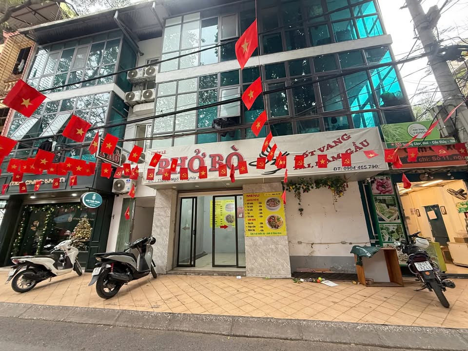 Cho thuê mặt bằng kinh doanh tại Nghĩa Tân, Cầu Giấy 35m² giá 12 triệu - Độc lập, không chung chủ!