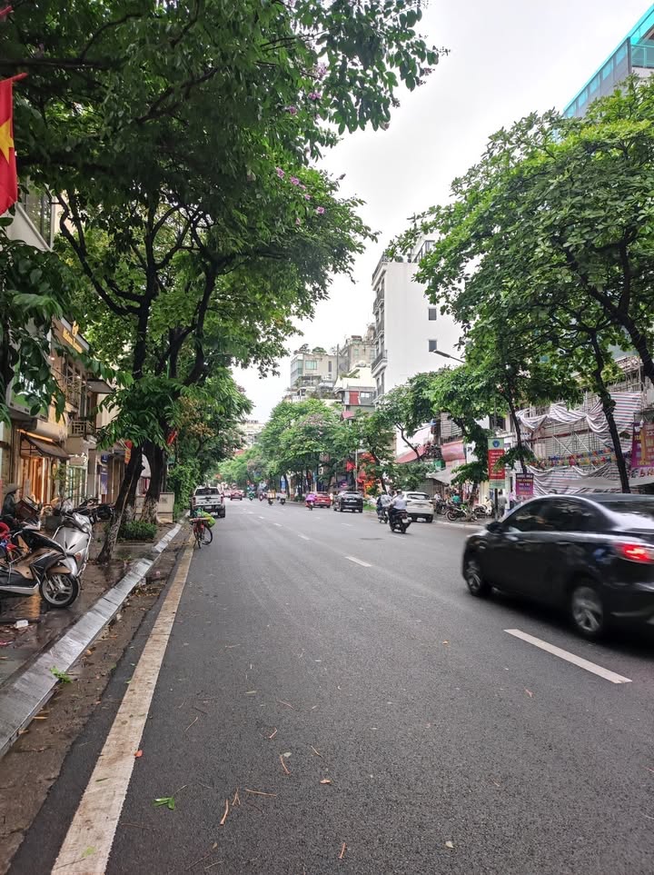 Nhà mặt tiền Phố Huế 85m² giá 49.9 tỷ - Kinh doanh đắc địa!