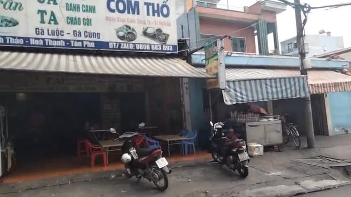 Cho thuê nhà mặt tiền Trịnh Đình Thảo, Quận Tân Phú, 150m² giá 32 triệu - Kinh doanh thuận lợi!