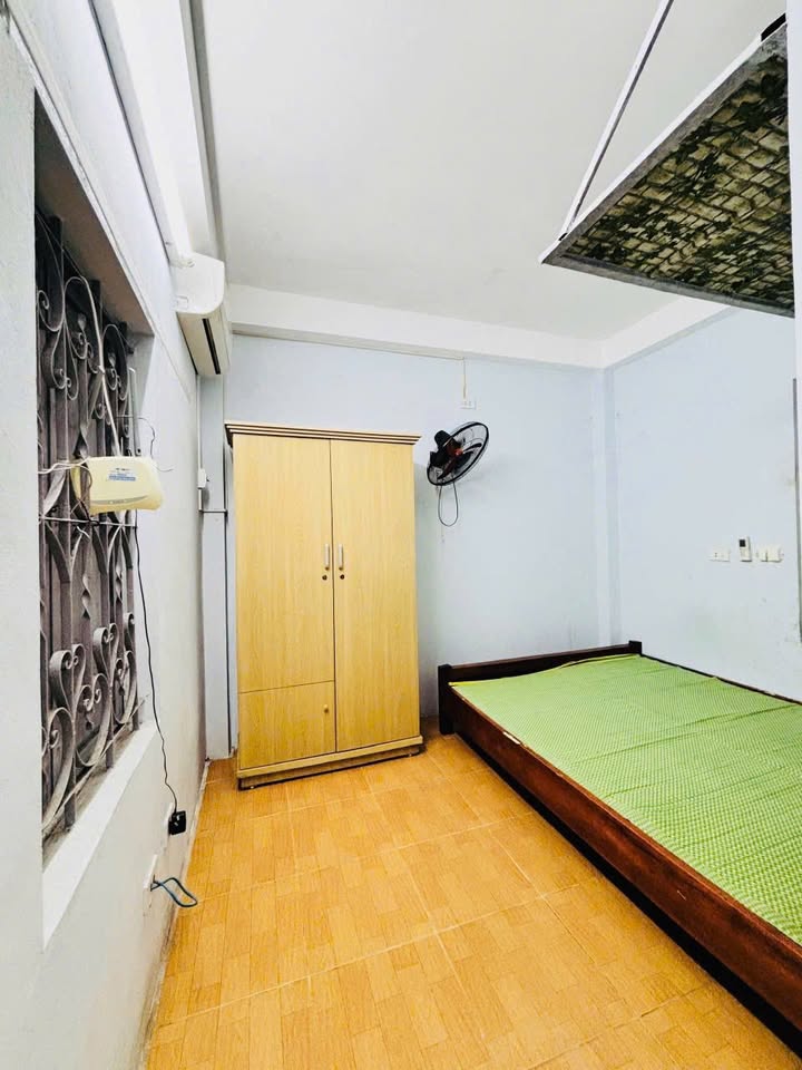 Phòng trọ khép kín tại Đông Ngạc, Bắc Từ Liêm 14m² giá 1.8 triệu - An ninh tốt, thoáng mát!