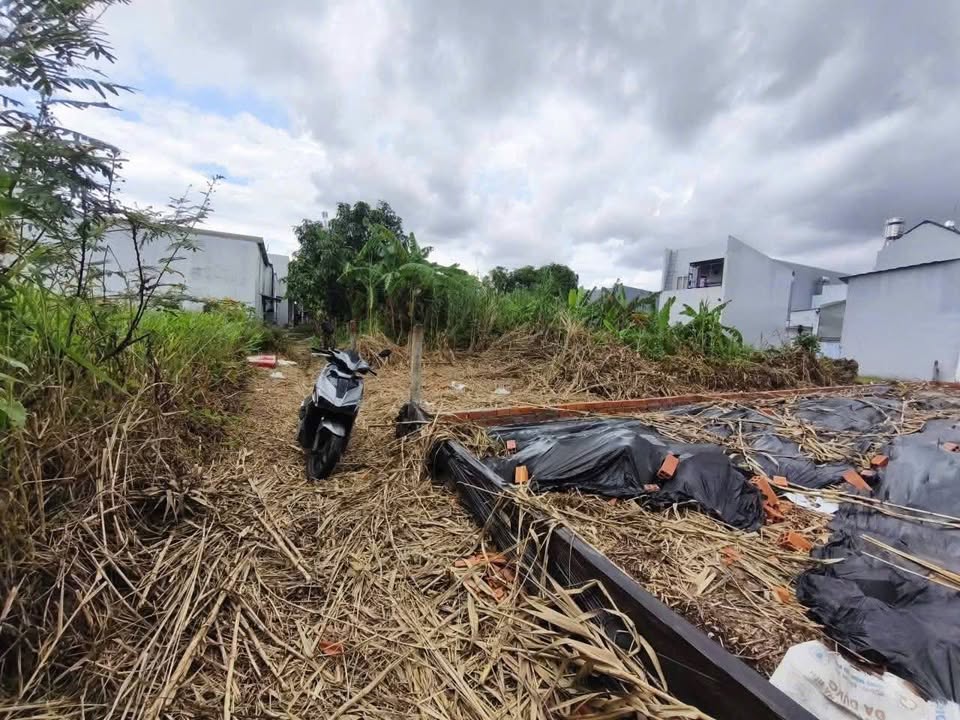 Đất nền 280m² hẻm nhánh liên tổ 12-20, Quận Ninh Kiều, giá chỉ 3.5 tỷ!