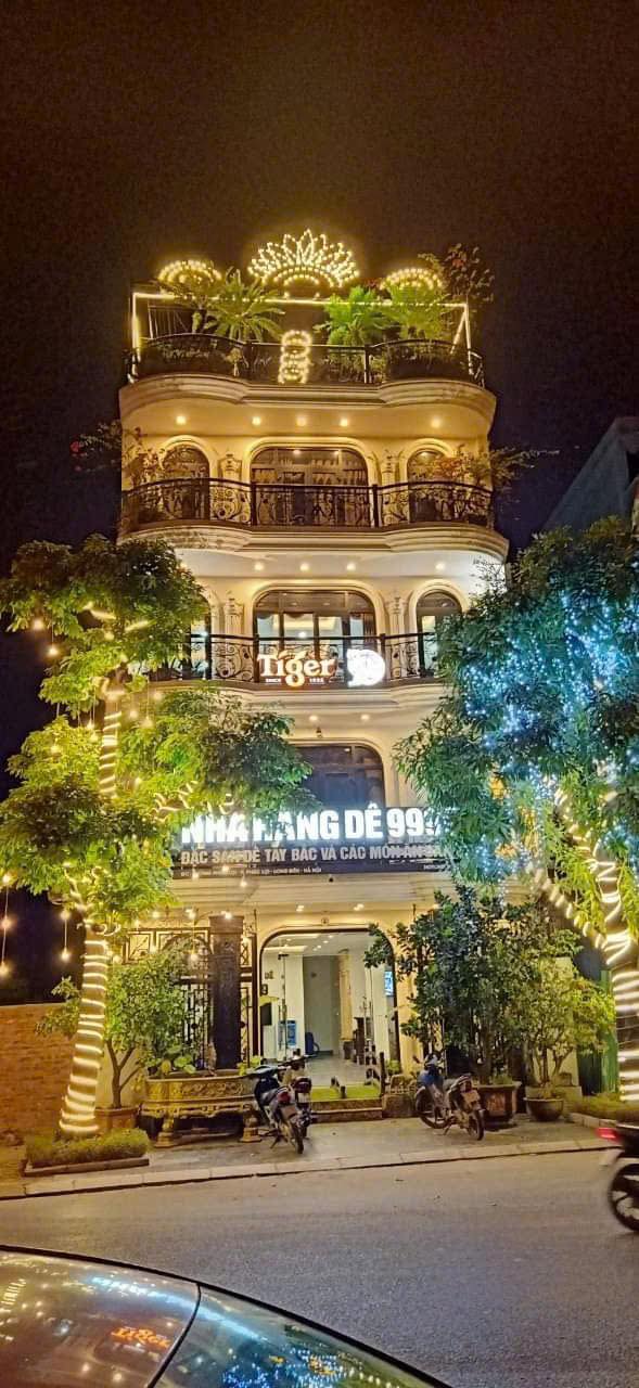 Nhà mặt phố Phúc Lợi, Long Biên 200m² giá 6x tỷ - Đầu tư sinh lời ngay!