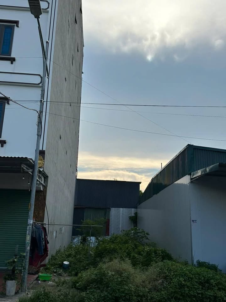 Đất nền LK5 Ninh Khánh 96m² giá 4.1 tỷ - View vườn hoa lý tưởng!