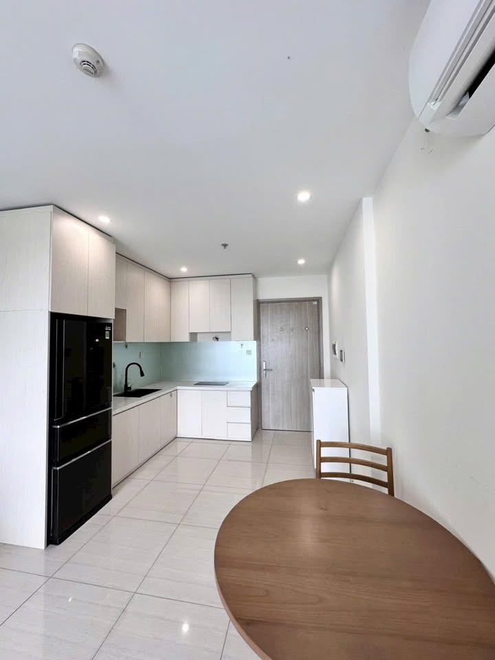 Căn hộ Vinhomes Grand Park Quận 9 2PN giá 7.2 triệu - Full nội thất, sẵn sàng vào ở!