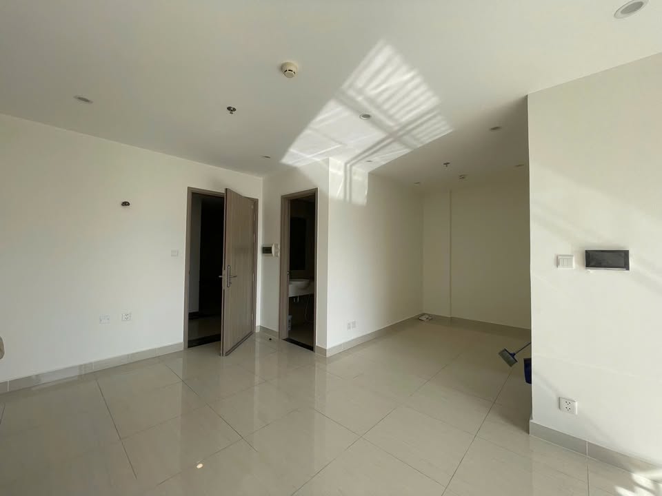Căn hộ Vinhomes Grand Park Quận Tân Bình 47m² giá 2.58 tỷ - View nội khu cực chill!