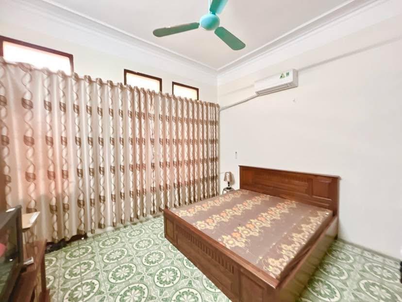 Nhà cho thuê Đội Cấn, Ba Đình 30m² giá 4.3 triệu - Sẵn sàng vào ở ngay!